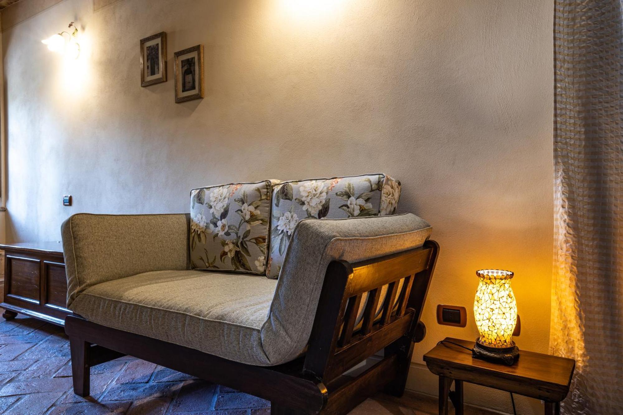 La Terrazza Villa Chianni Dış mekan fotoğraf